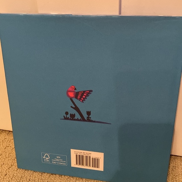 Hardcover Shhh We have a Plan by Chris Haughton - Picture 3 of 5